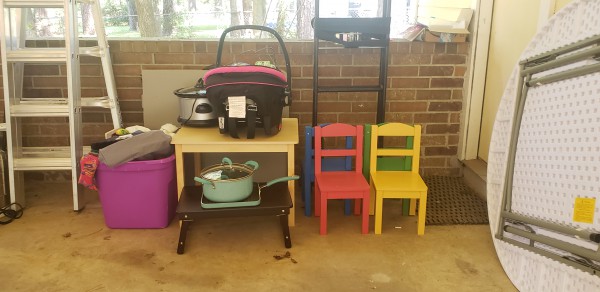 Huge Multi-Family Yard Sale! Tons of Antiques & Vintage Items & Bunches of BNWT Baby Items!