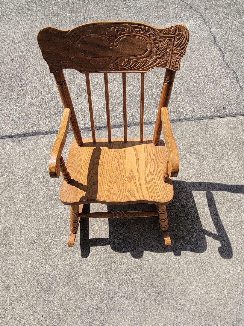 Perry Highlands community yard sale