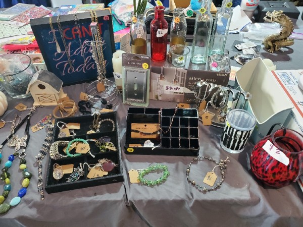 Moving sale