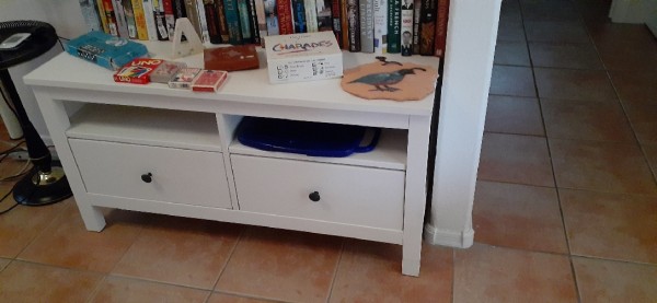 Moving sale