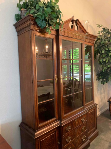 Downsizing Sale! Don’t want to miss!