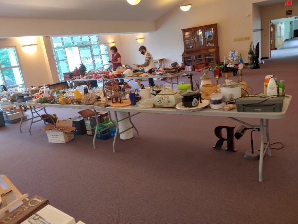 Huge fundraising yard sale