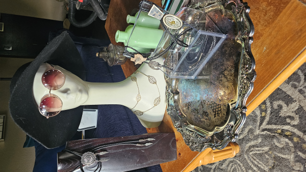 2 Sister Yatd Sale! DOUBLE TROUBLE TREASURES!