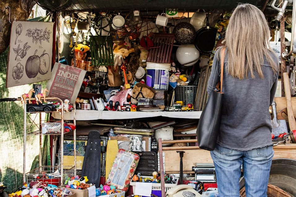 10 Tips for Hosting the Most Successful Yard Sale Ever